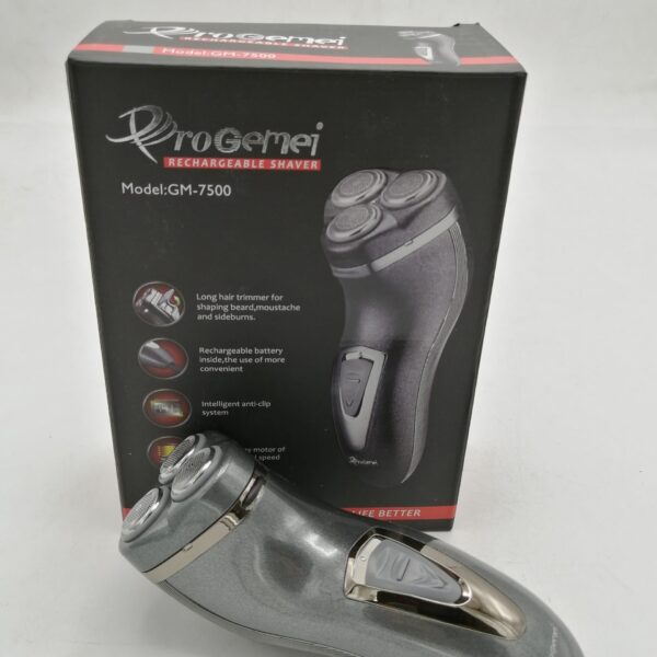 ماكينة حلاقة رأس ثلاثي GM7498